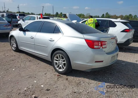 2015 Chevrolet Malibu 1Lt z USA, uszkodzony, nr VIN 1G11C5SLXFF299687